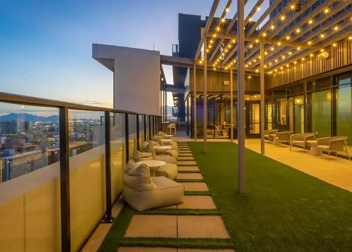 Boulevard Modern Highrise Stu Sky Pool Parking Gym 15 Phoenix