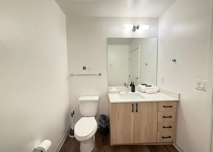 Apartment Boulevard Modern Highrise Stu Sky Pool Parking Gym 15 Phoenix